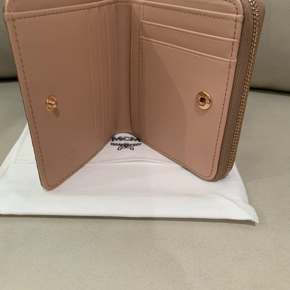 MCM Mini Zip Around Wallet in Visetos Champagne Gold - Picture 2 of 6